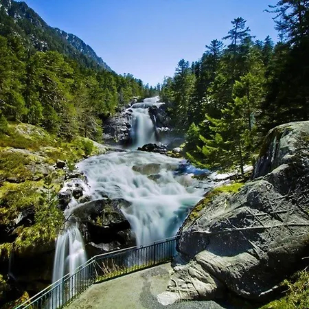 Duplex Cosy Pour 5 Pers., Balcon Sud, Parking, Proche Centre Et Remontees, Navette Hivernale - Fr-1-401-82 * Cauterets